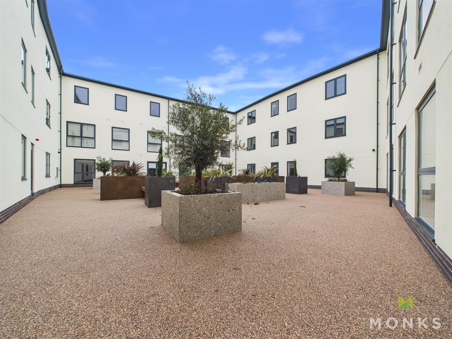 10 Old Coleham Court, Shrewsbury, SY3 7BS For Sale